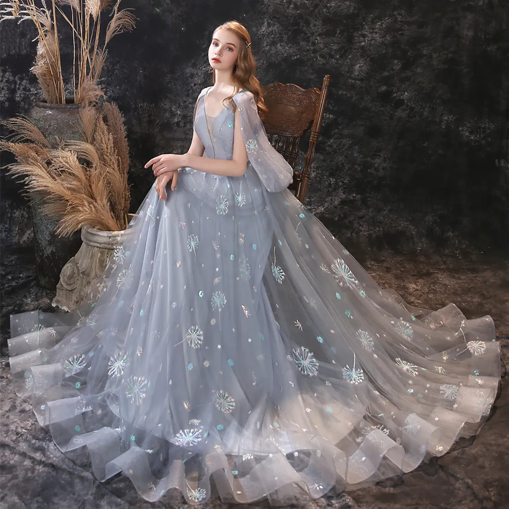 Fairytale online ball gown