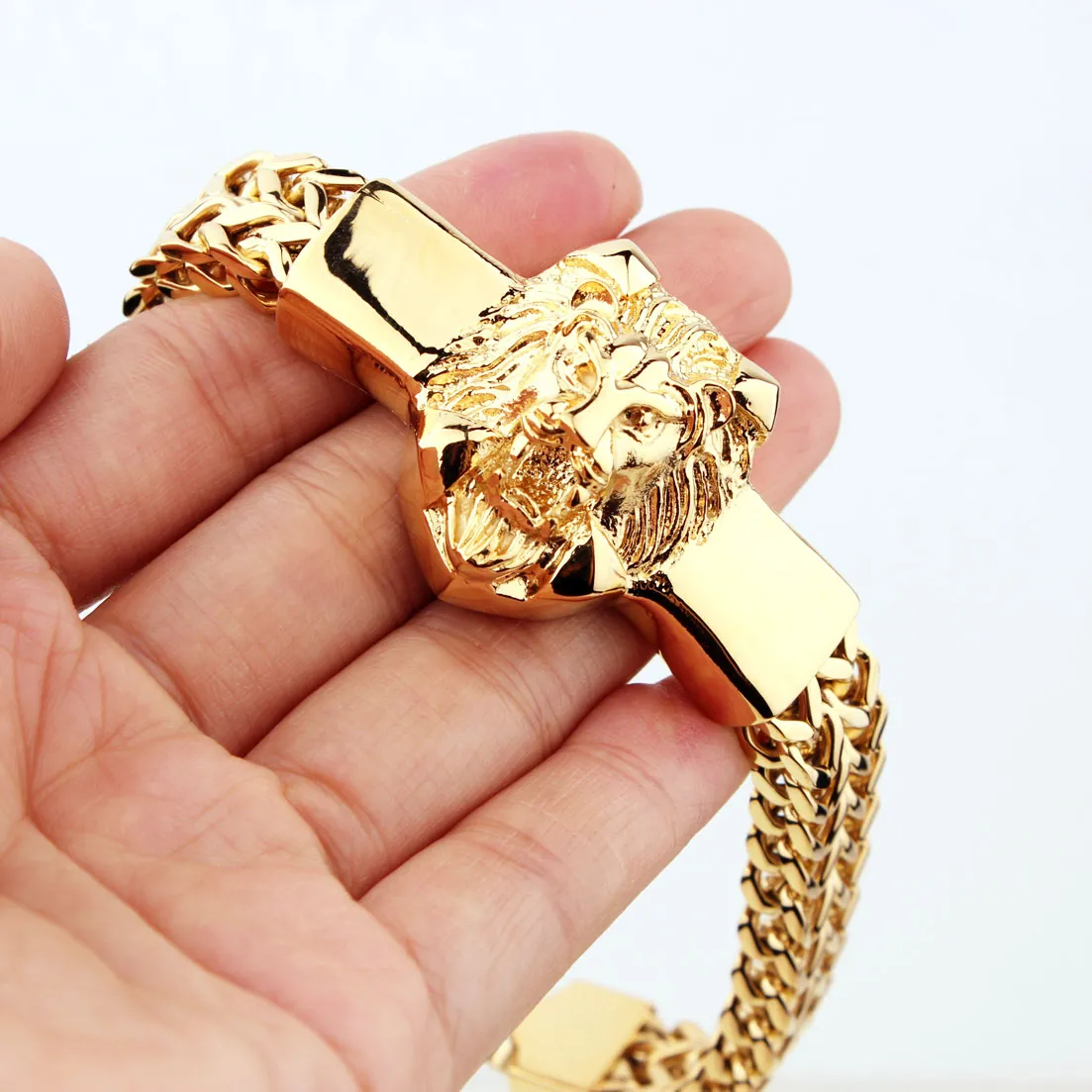 David Yurman | Streamline Cuff Bracelet in 18K Yellow Gold, 5.5mm | Mens  bracelet gold jewelry, Jewelry bracelets gold, Mens gold jewelry