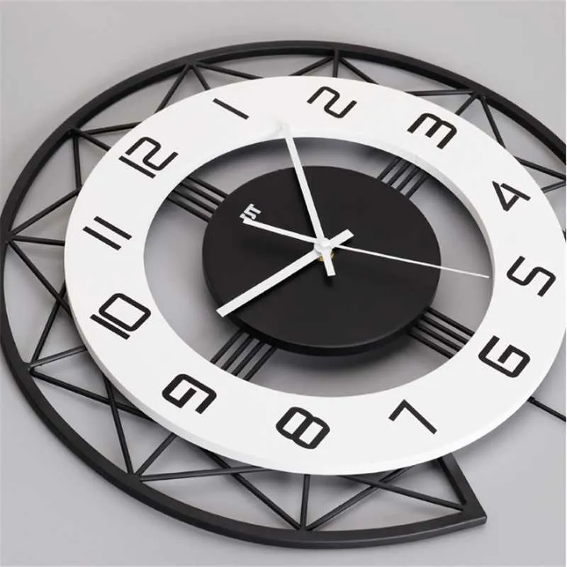 Compre 3d Moderno Simple Reloj Grande Reloj De Pared Salón Arte Creativo  Diy Personalidad Decoración Mudo Reloj De Pared y Relojes De Pared Diy Del  Péndulo, Reloj De Pared Grande de China