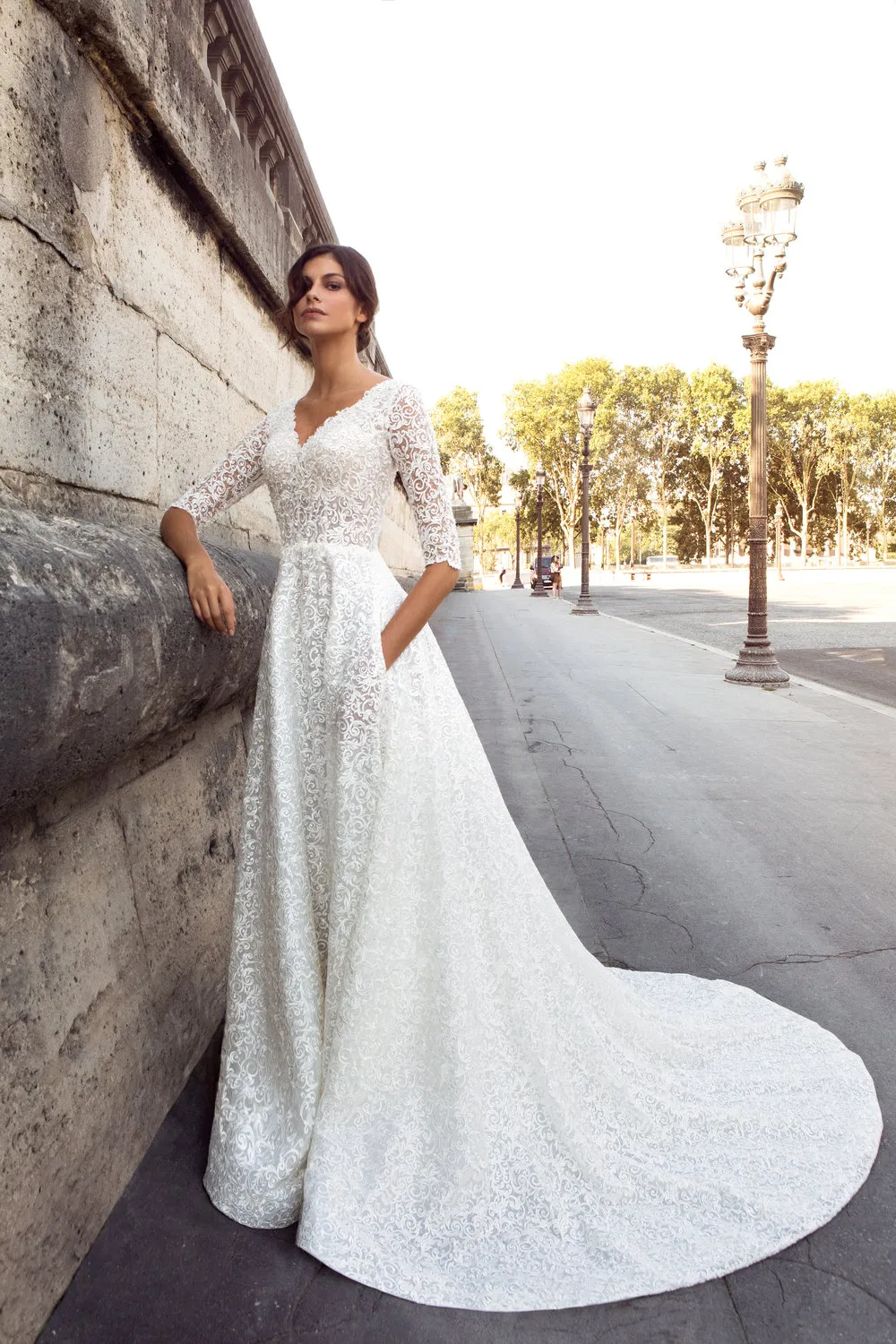 Bohemian Lace Applique Sheath A-Line Beach Wedding midi Wedding dress with Bridal Gowns for Bride and Party Bohemian Lace Applique Sheath A-Line Beach Wedding midi Wedding dress with Bridal Gowns for Bride and Party