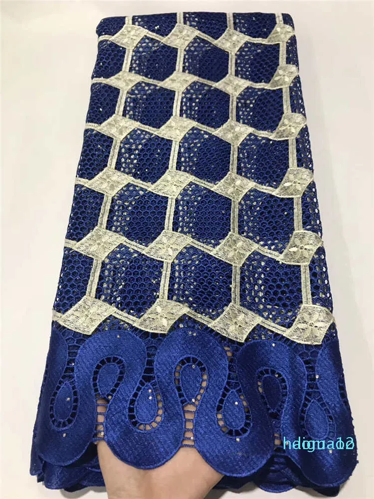 Venta al por mayor-2020 Amigable con la piel Top Class Neat bordado Guipure lace Tela de cordón africano muy suave Nigerian Ghana celebración vestido de costura