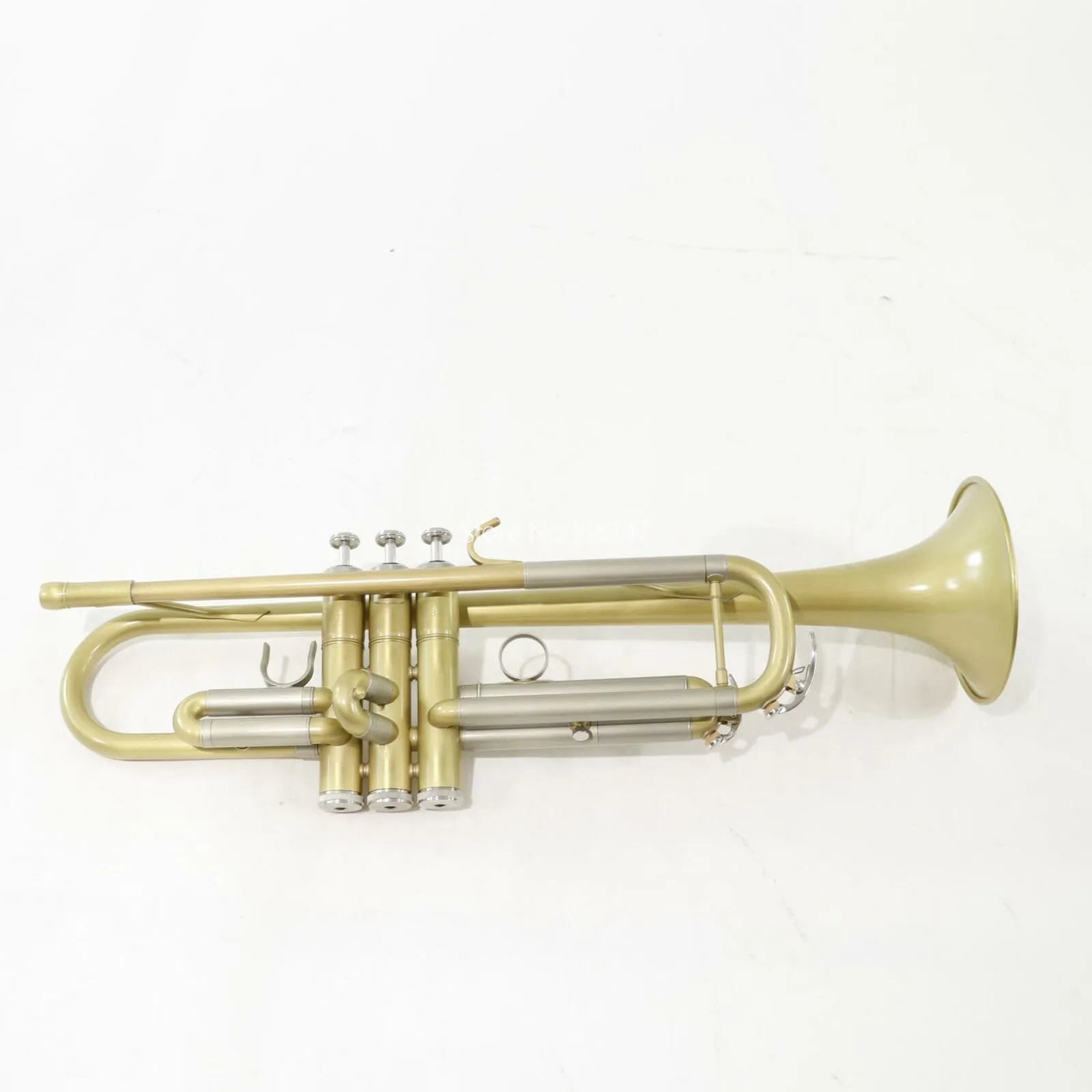 Marca New Bb Trumpet Yellow Brass Bell alta qualidade profissional, instrumento musical com o caso de frete grátis