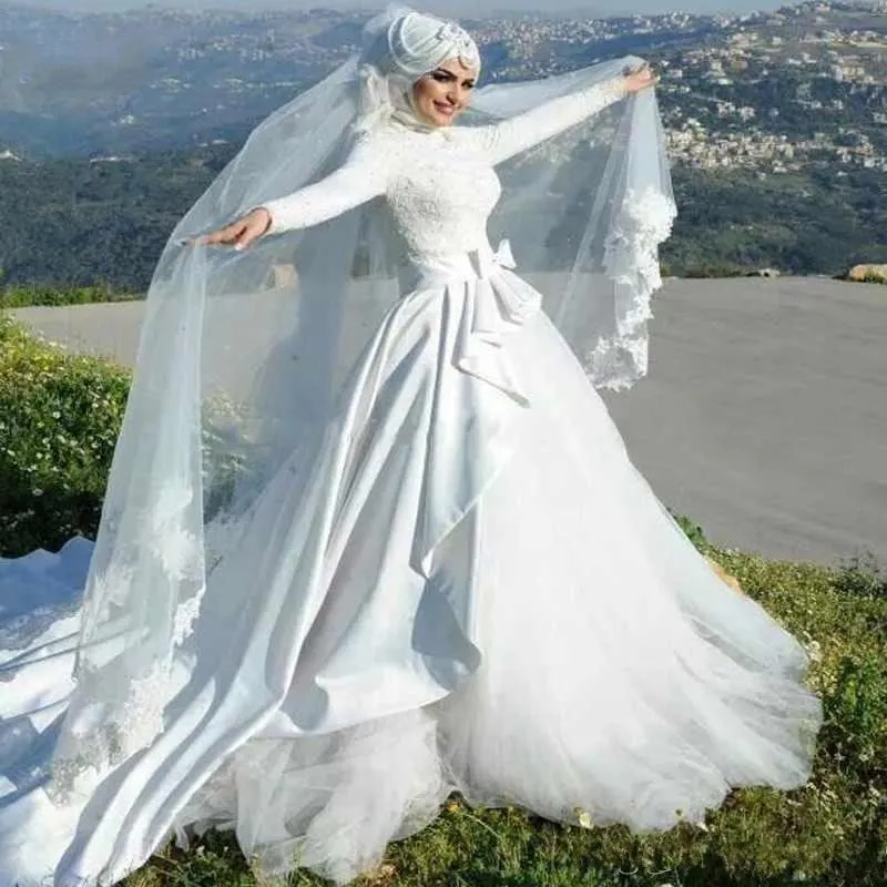 Elegant Muslim Full Sleeve Wedding Dress High Collar Overskirt Bridal Gowns Long Train Bride Dresses Bow Peplum Arabic Islamic Vestidos De Noiva