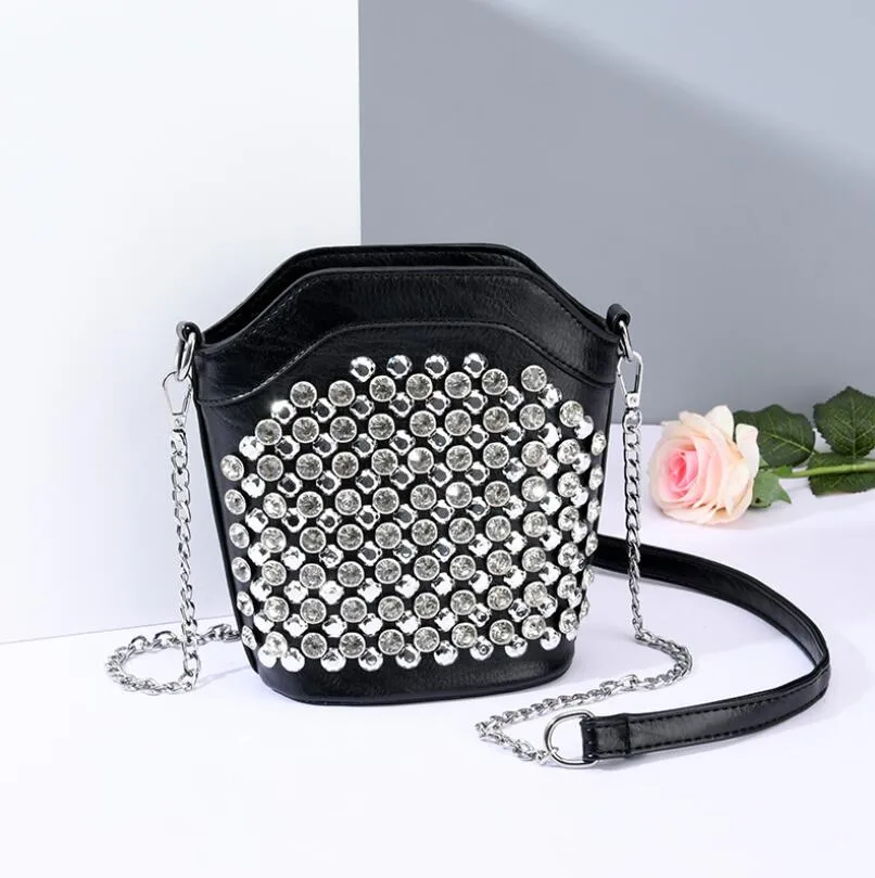 New fashion female chain bags diamond inlaid female Banquet bags shoulder bag messenger bag hand bags coin purse mobile phone bag