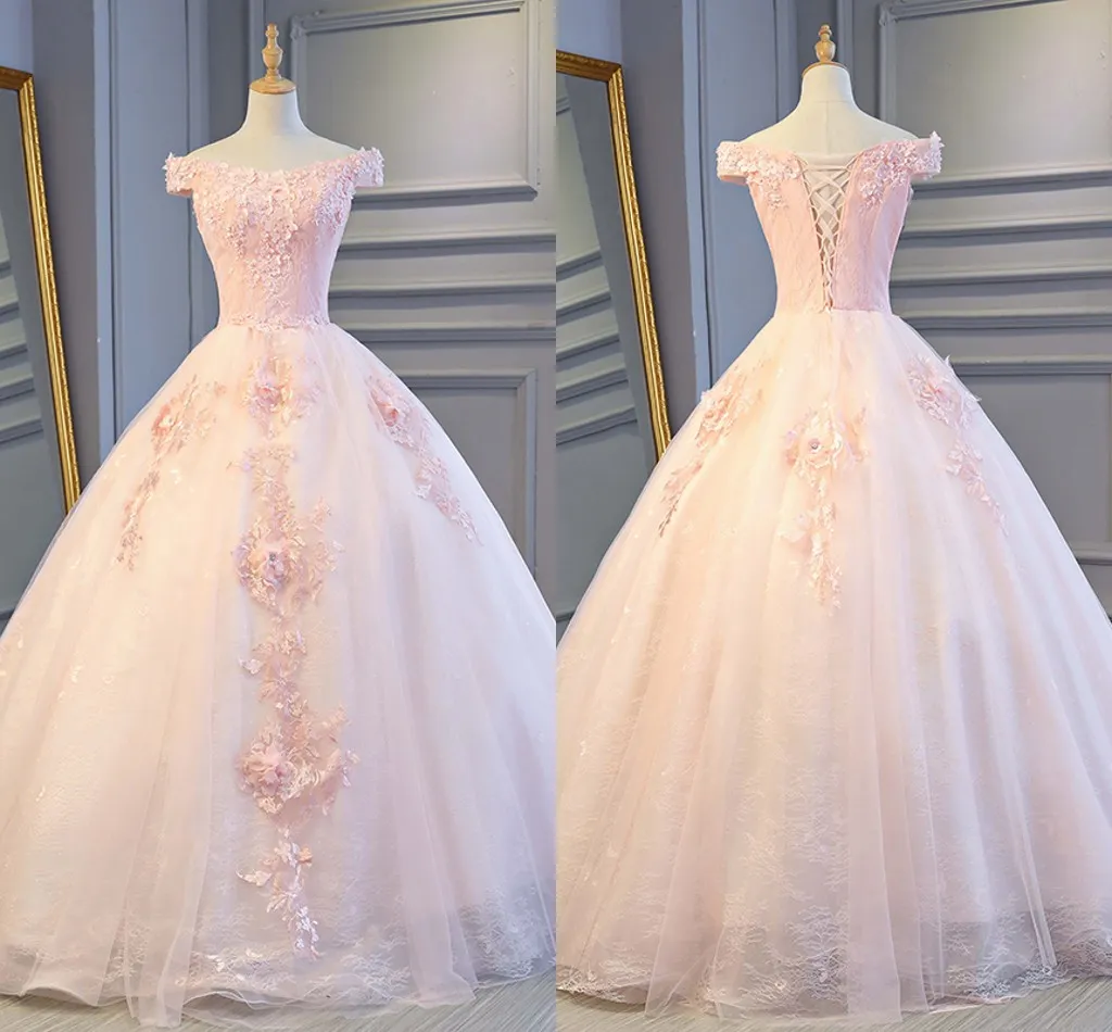 Rosa pärlor 3d blommor quinceanera klänningar a-line spets applique pärlor av axeln prom formell klänning kvinnor söt 16 tjejer billigt