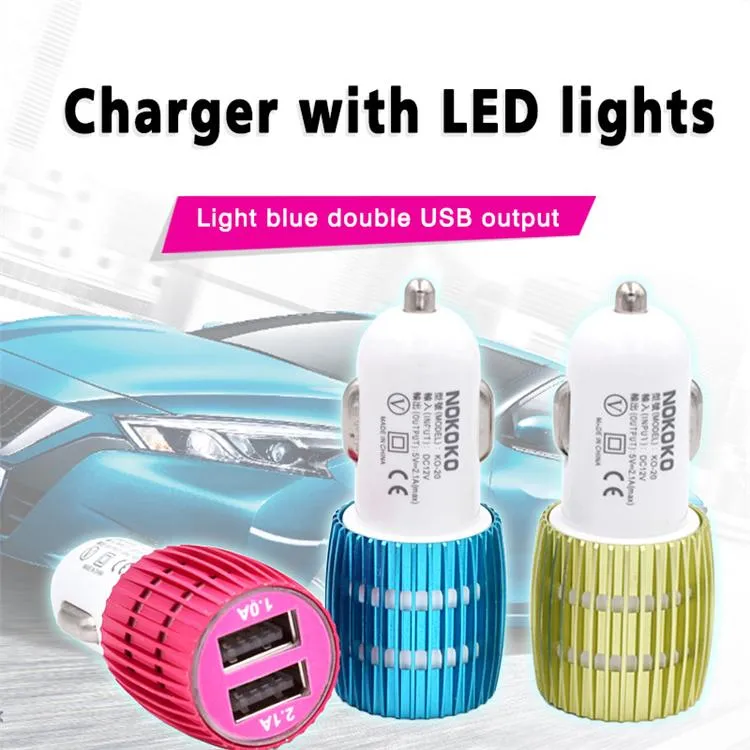 Mini Universal Carger Ładowarka Gniazdo Zasilacz Zasilacz samochodowy LED Light Chargery USB Adapter ładowania do iOS i telefonów z systemem Android MQ100