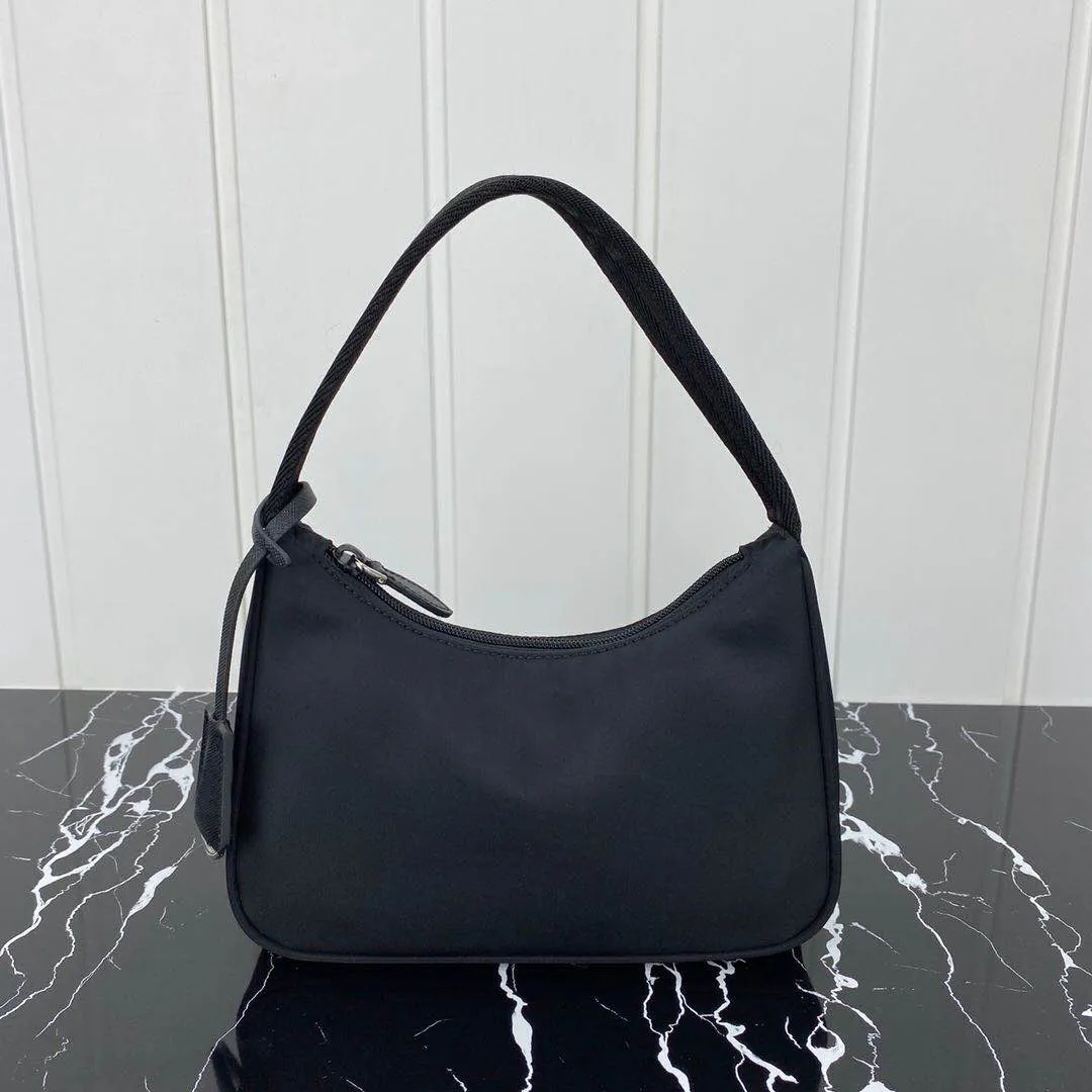 Designer-Taschen Großhandel aus Segeltuch, Hobo für Damen, Umhängetasche für Damen, Brusttasche für Damen, Tragetaschen, Kettenhandtaschen, Presbyopie-Geldbörse, Umhängetasche, Handtaschen aus Segeltuch