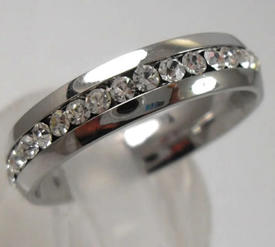 30-Piece Mix & Match Comfort Fit Stainless Steel Rings With Zircon - Wholesale Lot Sizes 7-11, Silver & Gold