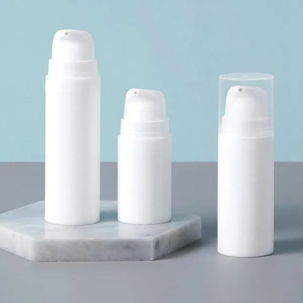 5 ml / 10ml / 15ml vit plast Tom luftlös pumpflaskor Partihandel Vakuumtryck Lotionflaska Kosmetisk behållare