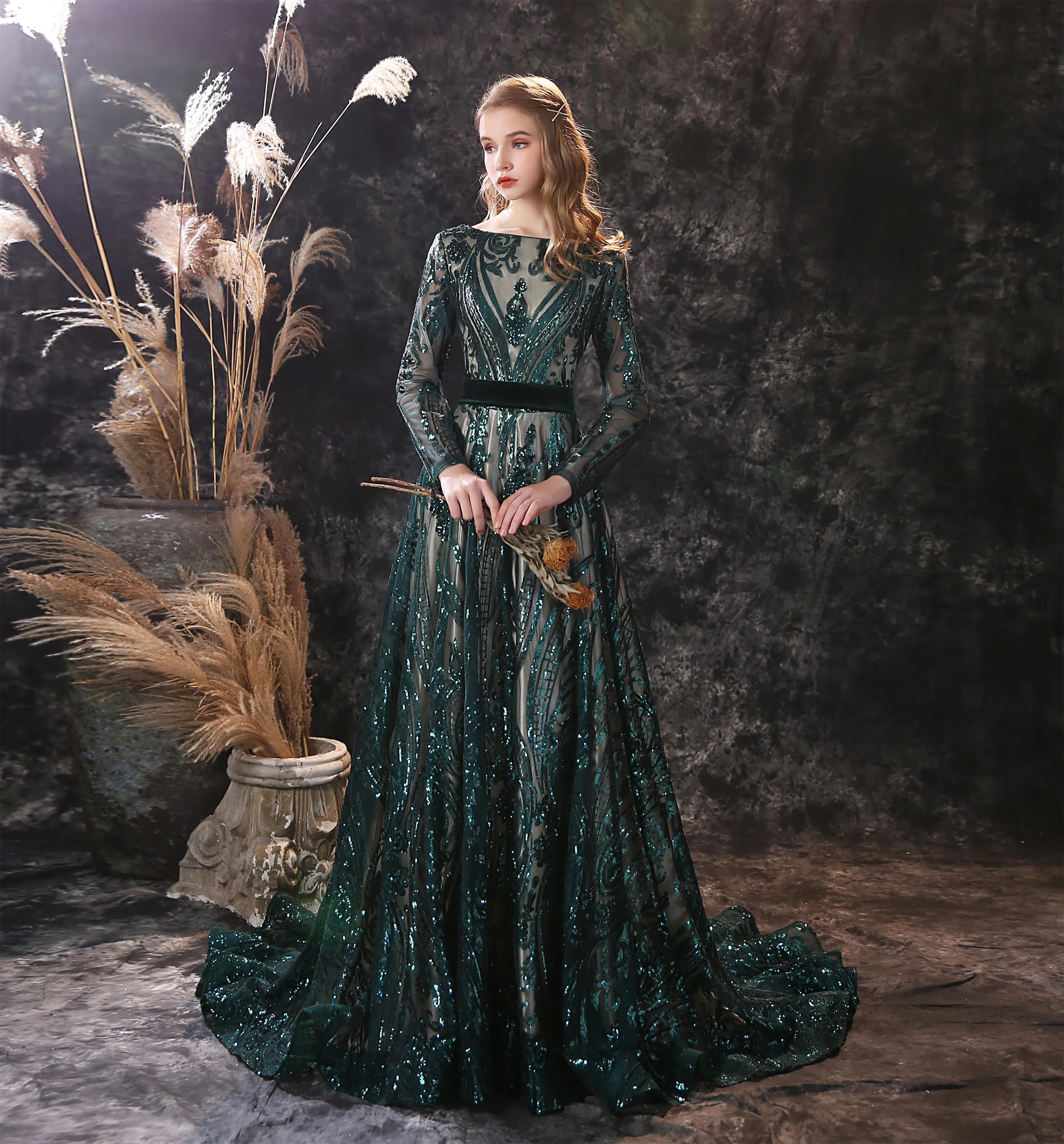 Cocktail Dresses - Sequin Lace Appliques - Long Sleeve Illusion - Lace Up  Back - Sweep Train - Homecoming Prom Gowns Party Wear