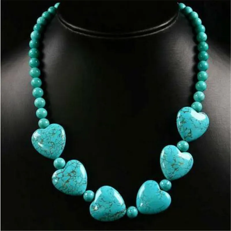 Collier de Perles Pendentif Coeur 18 "Howlite Turquise.