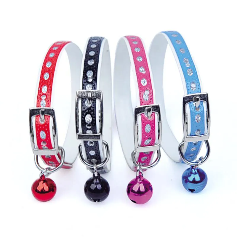 Pet xmas gift Cat collar Neck Strap with Rivet leather Cat Dog Pet Collar Products with Bell Material Pu Blink Collars