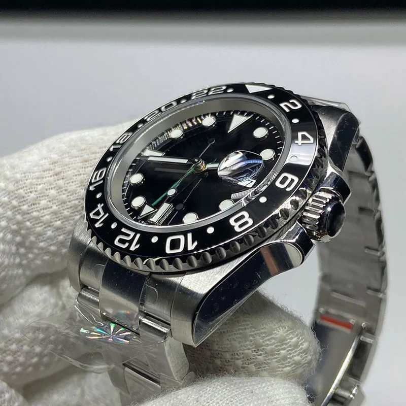 Luxury Mens Mechanical Watch Clean Factory GMT Black 40mm 904 Steel Case Cal 3186 Automatisk rörelse Black Dial Designer Watch271D