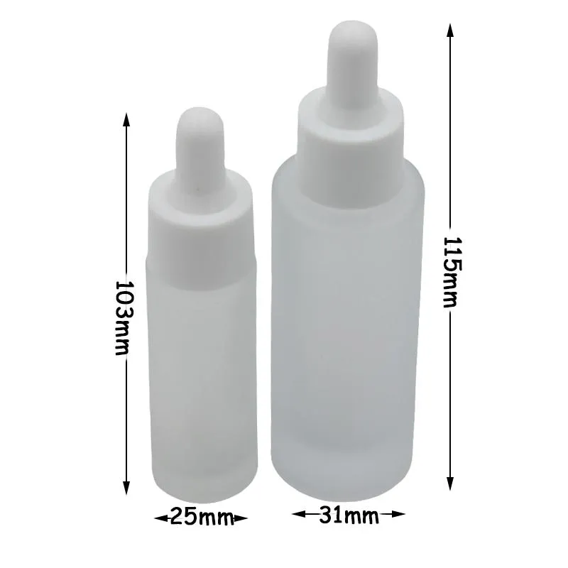 Flacon compte-gouttes en verre transparent dépoli classique de 15 ml 30 ml flacon en verre de sérum d'huile essentielle pour les yeux avec compte-gouttes blanc verres transparents dépoli