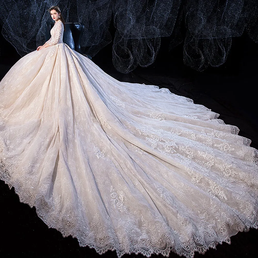 Andy Chang on LinkedIn: Slim fish swing tail bridal wedding dress