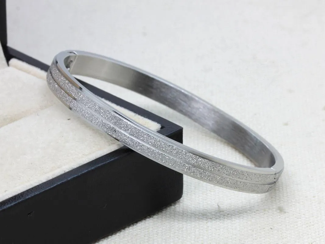 WLB0621 2 colors fashion jewelry stainless steel women bangles with Unique Design bracelet for lady