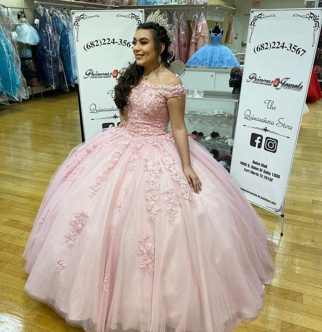 Sexy Fashion Light Pink Quinceanera Dresses Off Shoulder Tulle