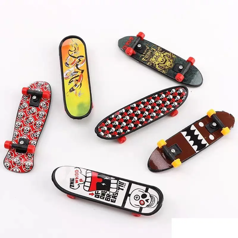 Lot De 12 Fingerboards Duvcoywae – Planches à Doigts En ABS, Légères, Colorées – Entraînement Coordination Et Créativité – Cadeau Enfant
