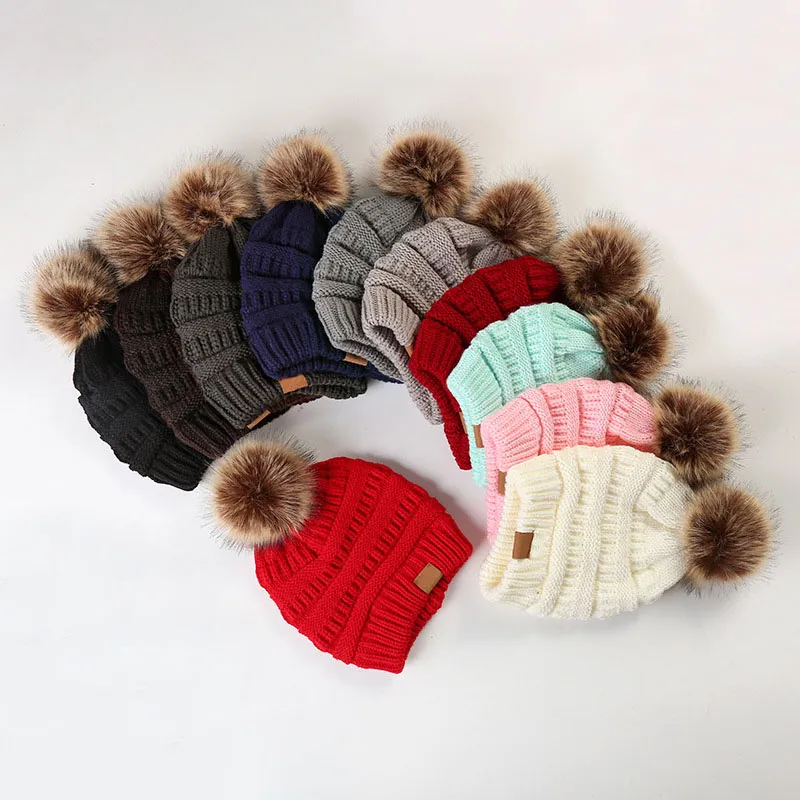 Ragazza Women Wool Caps caldo a 12 colori Solido Oreria invernale Protezione a maglia a maglia