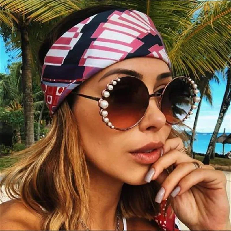 Mode ronde parel zonnebril vrouwen luxe zomer tinten metalen getinte lens zonnebril vrouwelijke elegante eyewear uv400