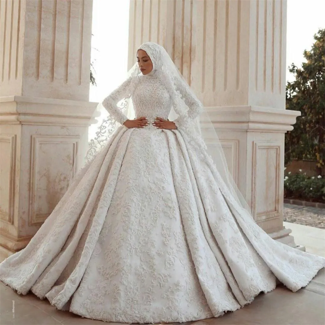 East Muslim Middle Wedding Dresses With Veil 2021 Ny plus storlek Brudklänningar Långa ärmar spetsar Appliced ​​Elegant Vestido de Novia