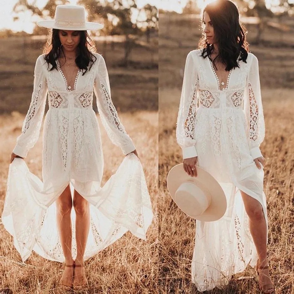 Bohemian A Line Bröllopsklänningar 2021 Illusion V Neck Långärmad Lace Appliques Bridal Gowns Plus Size Vestido de Noiva Bröllopsklänning