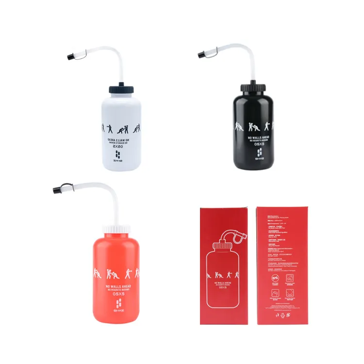 Boxenjogging Große Kapazität Tragbare Wasserflasche BPA Freier Drucktyp Wiederverwendbare Plastikflaschen mit langen Strohhalm