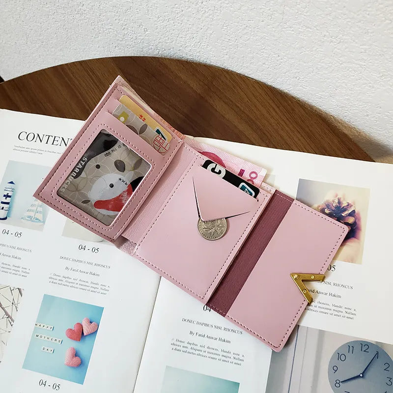 Designer New V Korean Wallet Kvinnlig kort stycke Wild Student Wallet Lady Card Bag Three Fold Coin Purse Wallet Trend 2717367