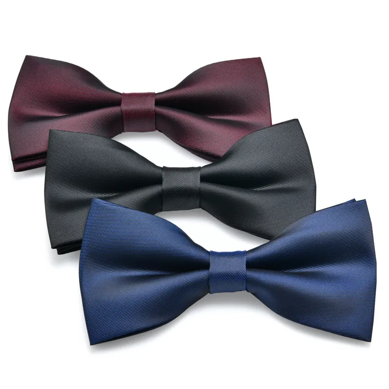 Cravates de cou Nœud papillon pour hommes Noir mat Tête plate Classique Double couche Couleur unie Banquet d'affaires Mariage Costume quotidien Chemise Bowtie