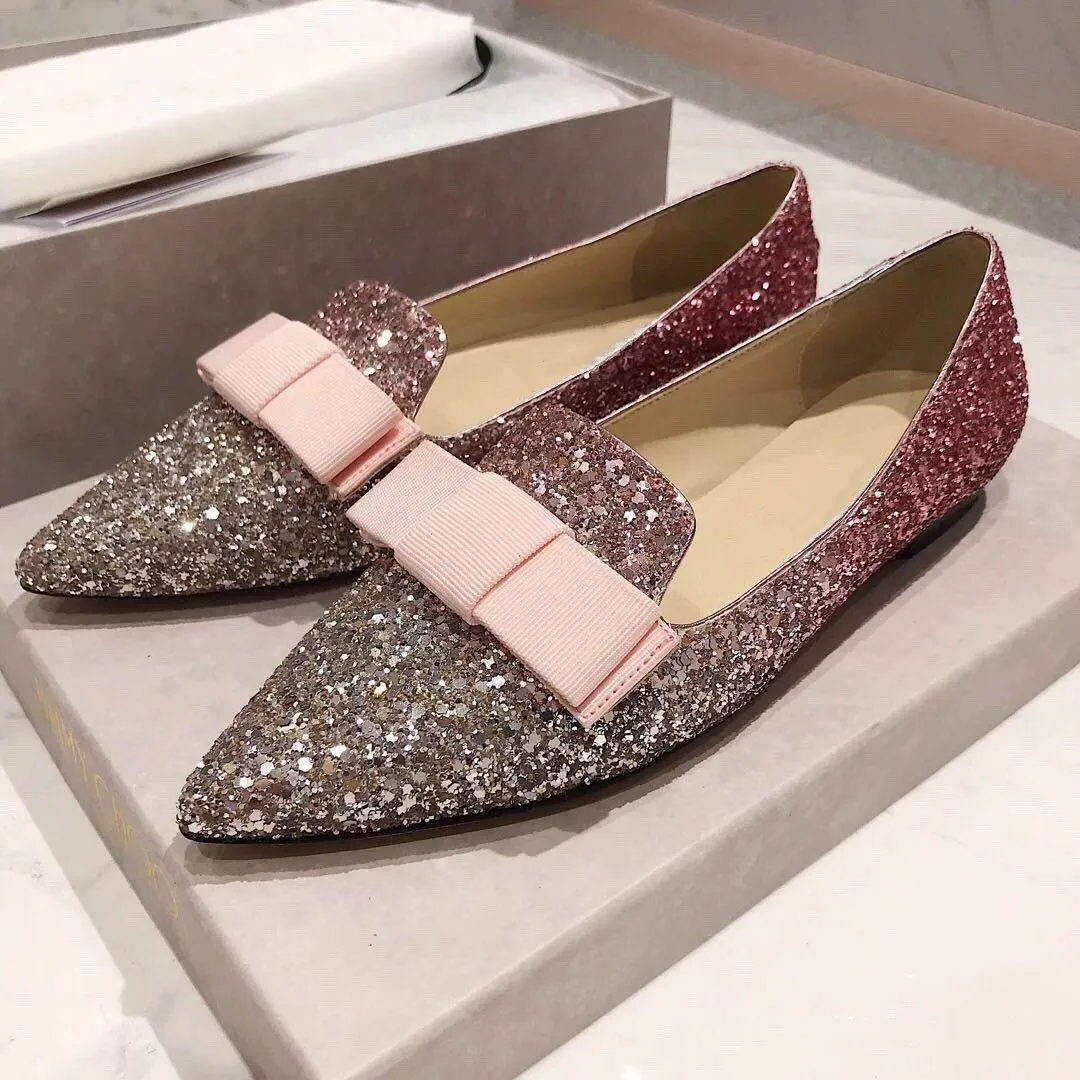 2020 جديدة للأزياء أزياء الباليه طراز المنصة القوس المدببة إصبع القدم الكلاسيكية المستوردة مسطحة الأحذية الزفاف العروسة حذاء العروسة JIC121452