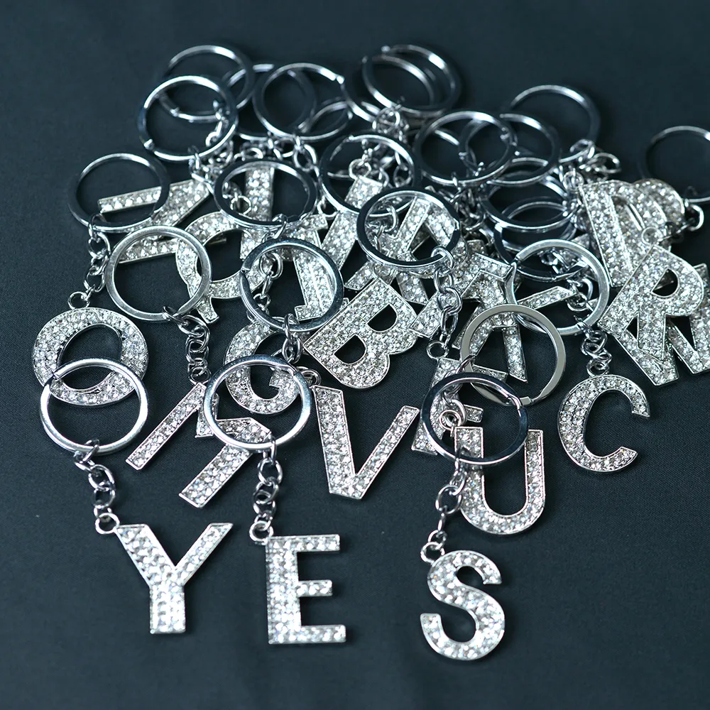 26 A Z Crystal English Letters Initial Keychain Key Rings Holders Bag Pendant charm Fashion Jewelry Gift