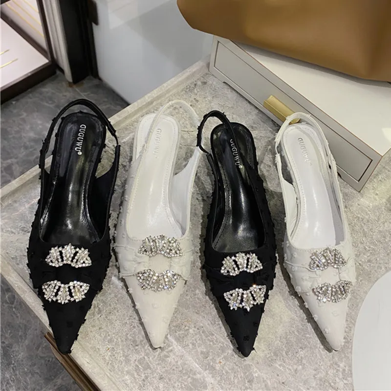 Hot Sale-2020 Summer Fashion Women White Black Low Heels Sandals Closed Toe Crystal Slingback Sandals Luxury Designer Party Shoes
