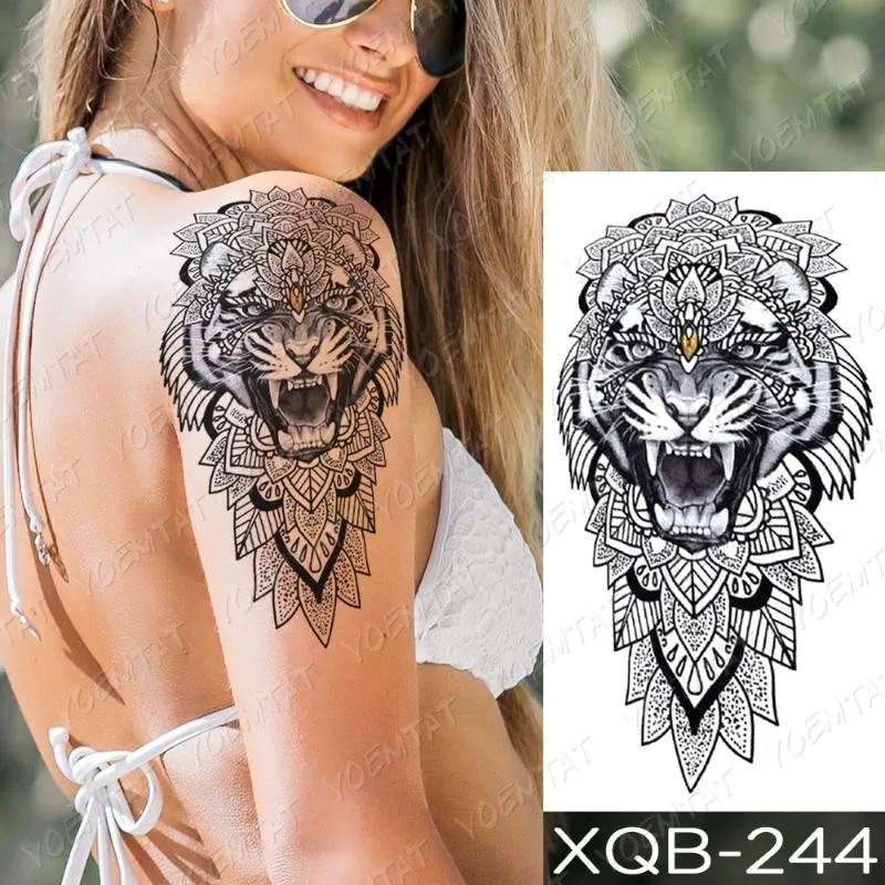 Tiger Illustration Traditional Tattoo Flash Stock Vector (Royalty Free)  1174228651 | Shutterstock