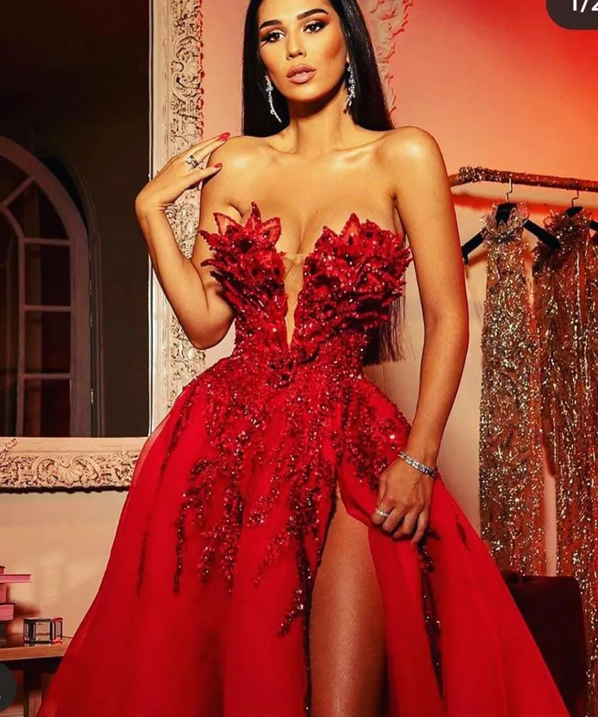 Vestido de noche Yousef aljasmi Hombros descubiertos Cariño Cristales rojos Vestido de fiesta Zuhair murad Kim kardashian Largo Blanco