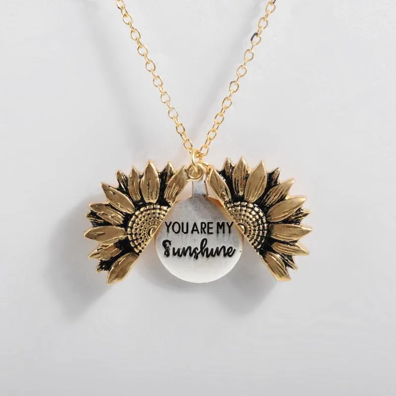 Dropshipping Vintage Boho Sunflower Pendant Necklace Women Ethnic Double-deck Alloy Open Engrave letter Lover Necklaces