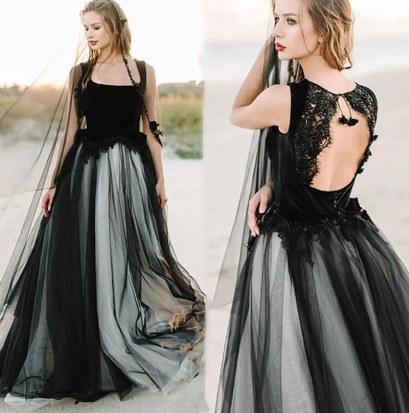 2021 Vintage Gothic Wedding Suknie Czarne Pasy Tulle Hollow Back Sweep Pociąg Custom Made Beach Steel Wedding Vestido de Novia