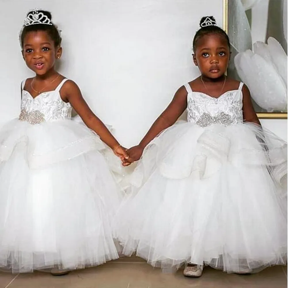 Abiti da spettacolo per ragazze con perline Abito da ballo elegante Tulle Volant in pizzo Cristallo per bambine Abiti da ragazza di fiori in organza