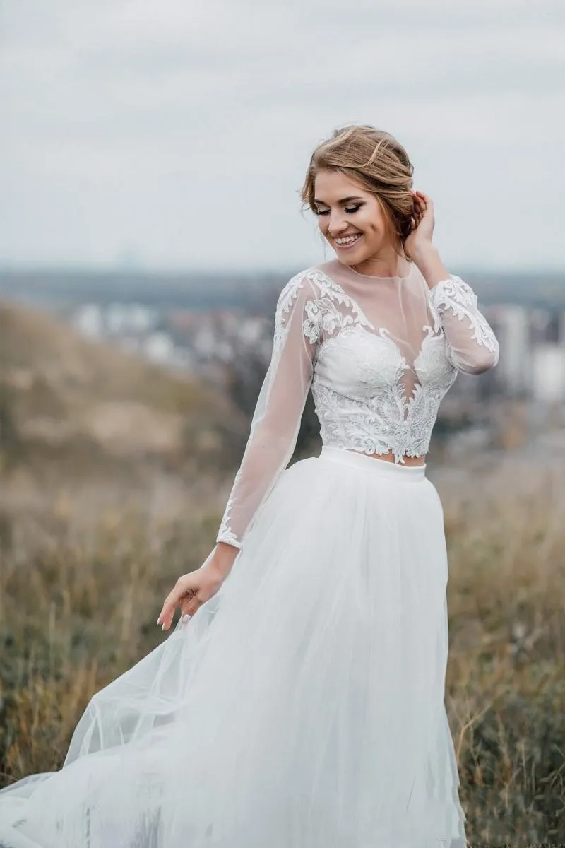 Country Chic: Lace Applique Two-Piece Long sleeve dress wedding with Long Sleeves, Tulle Sheer, Jewel Neckline, and Covered Buttons Back - Vestido de Country Chic: Lace Applique Two-Piece Long sleeve dress wedding with Long Sleeves, Tulle Sheer, Jewel Neckline, and Covered Buttons Back - Vestido de