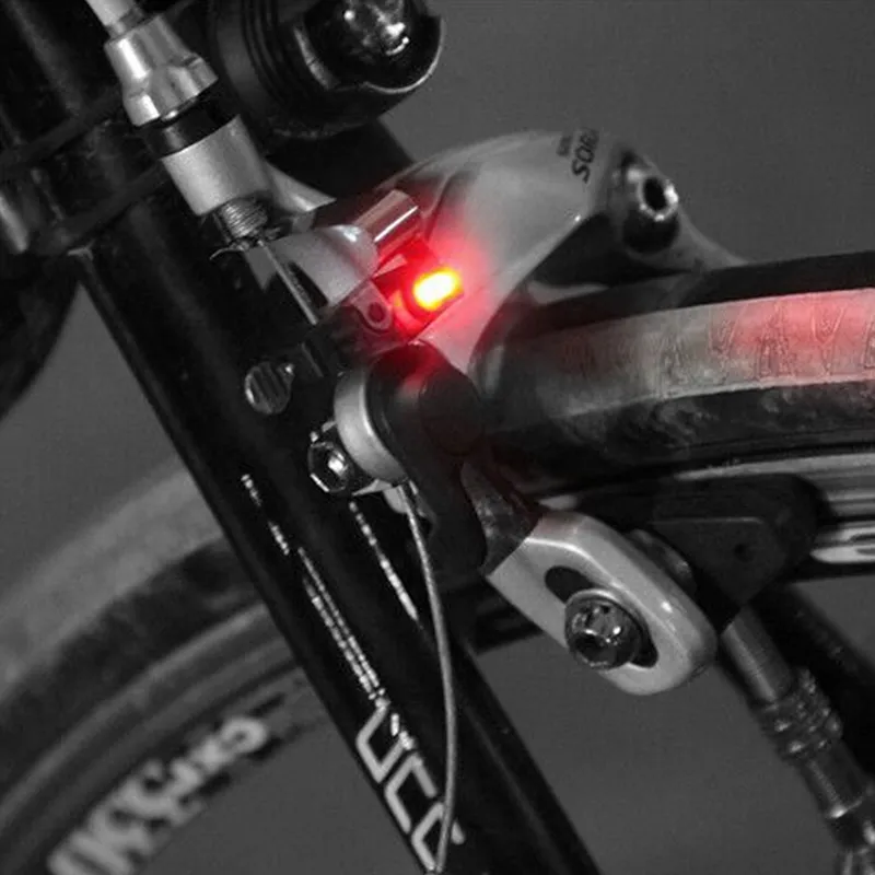 espada Complejo Camarada Luces De Bicicleta 2 Unids Mini Luz De Freno Montaje Trasero Bicicleta  Ciclismo Led Alto Brillo Impermeable Lámpara Accesorios De 27,65 € | DHgate