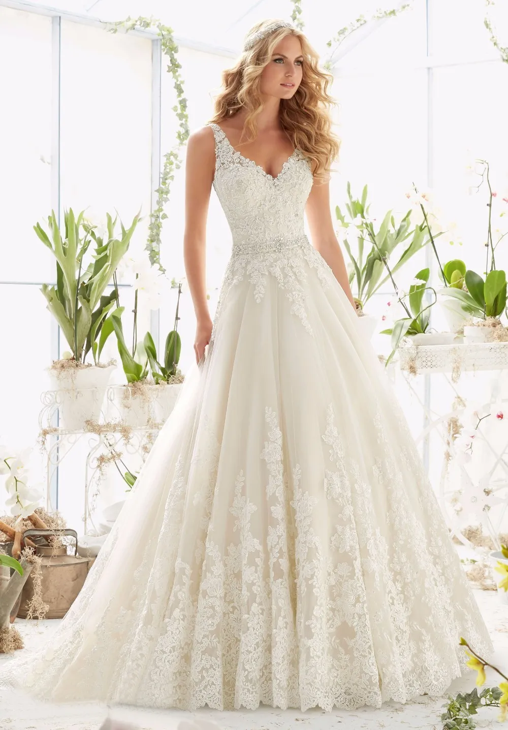 Vivian s Bridal 2018 Fashion Deep V Neck A line Wedding Dress Sleeveless Backless Lace Applique Sashes Floor length Bridal Dress