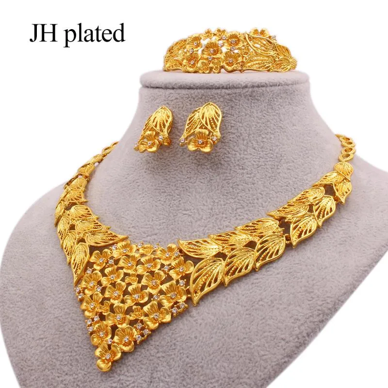 Örhängen Halsband Smycken Satser Dubai 24k Guldfärg Afrikansk Bröllop Bröllop Gåvor för Kvinnor Armband Ring Set Smycken Kollar