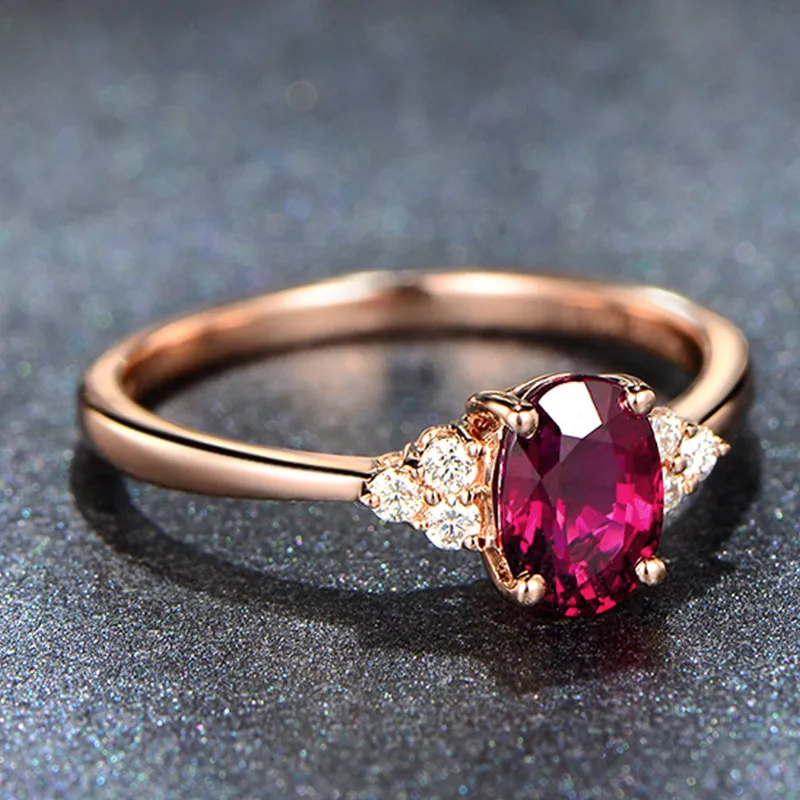 Venda quente 18k Rose Gold Anel Temperamento Aberto Ring Baixo Luxo Simulação Pigeon Red Diamond Ring