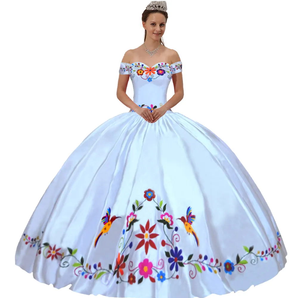 Mexikansk stil av axeln Sweetheart Naturlig blomma och fåglar Broderi Western Quinceanera söt 16 debutante klänning