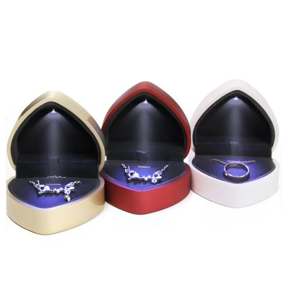 LED beleuchtete Geschenkbox Liebe Herzform Ohrring Ring Anhänger Hochzeit Rosa Rot Gold Blau Weiß 5 Farben Schmuck Display Verpackung Lichter