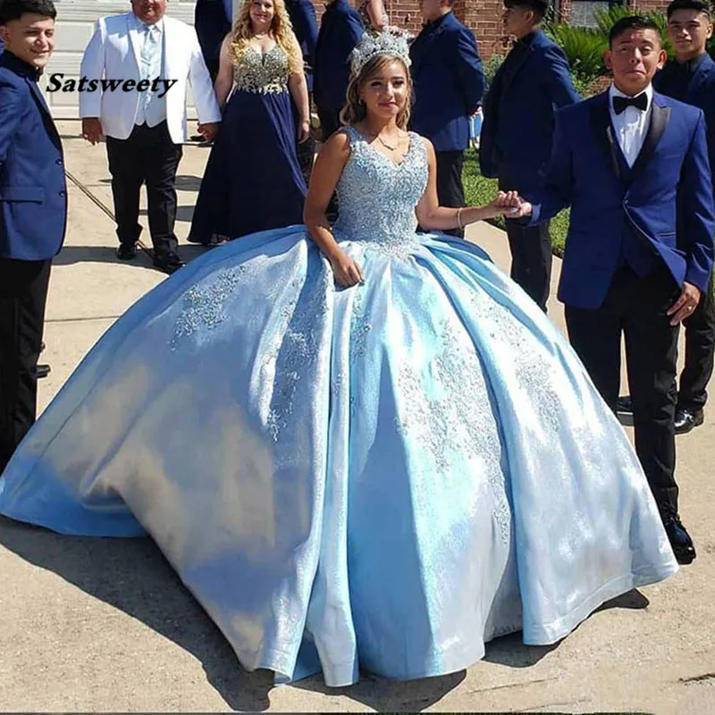 Elegancka sukienka Quinceanera Sutyka Słodka 16 sukienek Niebieska suknia balowa dziewczyna suknia konkursowa koralika koronka