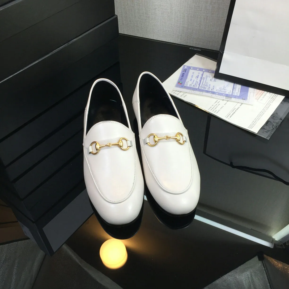 Jurk womens mode luxe ontwerper platte hakken witte kleine ronde neus zakelijke partij klassieke nieuwe enkele antislip originele schoenen doos maat 35-42