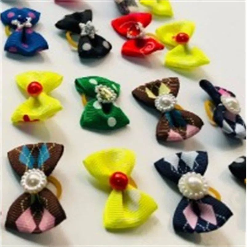 Pet Pet Down Bows Hairpin Belt Bow Speckle Chien CHIR CHET CHELS ÉLONTIQUE ANIMAUX EPPINES DE COLORS SOLIDS FRIPLES Perles Decoration 0 41lj F2