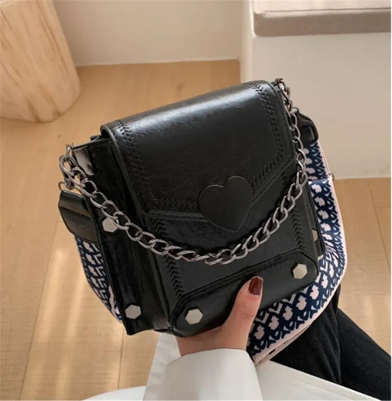 Fashion Crossbody Bag 2020 New Casual Designer Bag Leather Chain HandBags Shoulder Messenger Sac À Main Femme Purse backpack