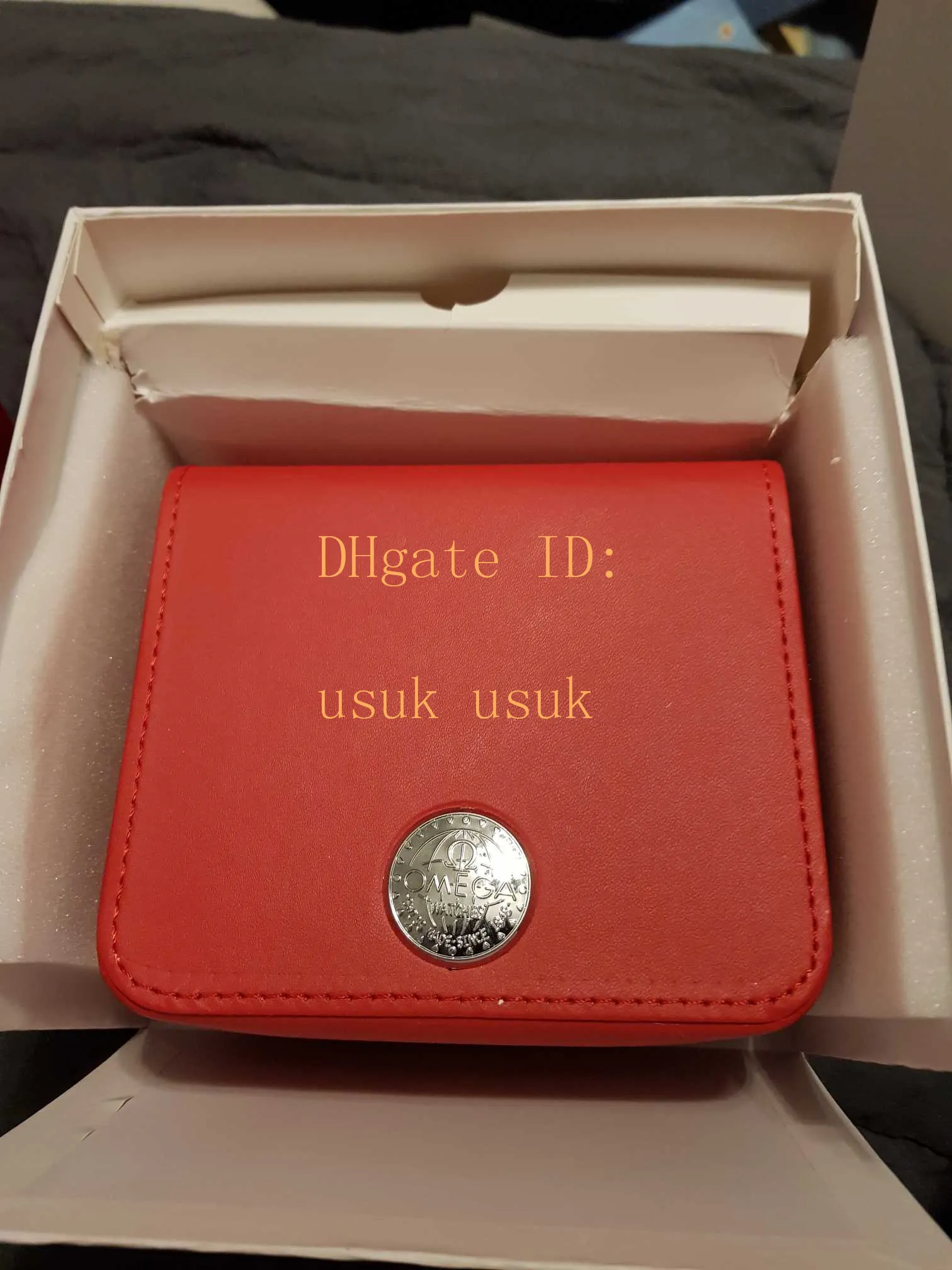 Scatola originale in carta interna con scatole in pelle rossa, orologi da donna da uomo per confezione regalo