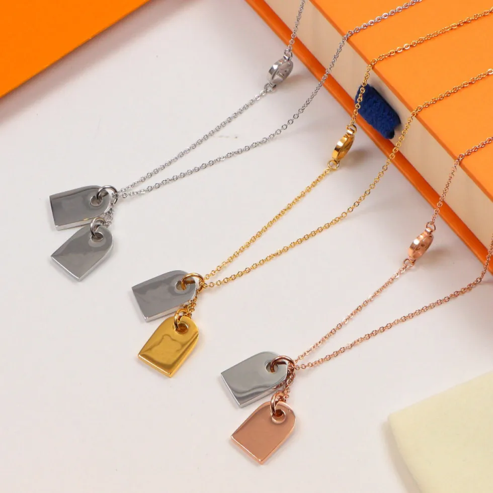 Square Pendant Necklace Classic European and American Fashion New Titanium Steel Letter Necklace Couple Jewelry Wholesale